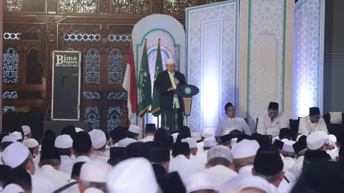 Gelombang Zikir Jatman di Jepara: Ribuan Jamaah Padati Ponpes Belakambang Doakan Jateng Tetap Aman