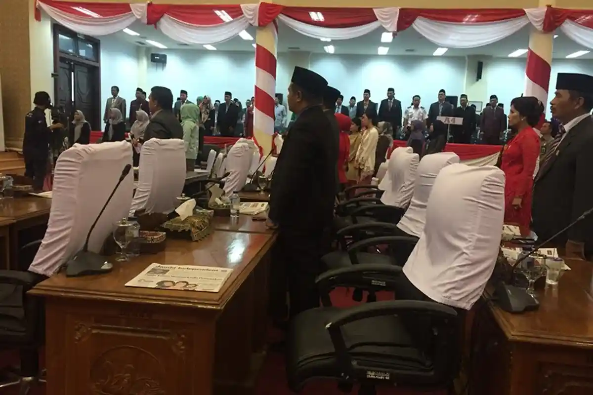 11 Kursi Anggota DPRD Kota Jambi Kosong