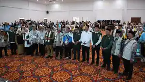 Jemaah-haji-Kloter-JKB-01-asal-Provinsi-Banten-tiba-di-Debarkasi-Asrama-Haji.jpg