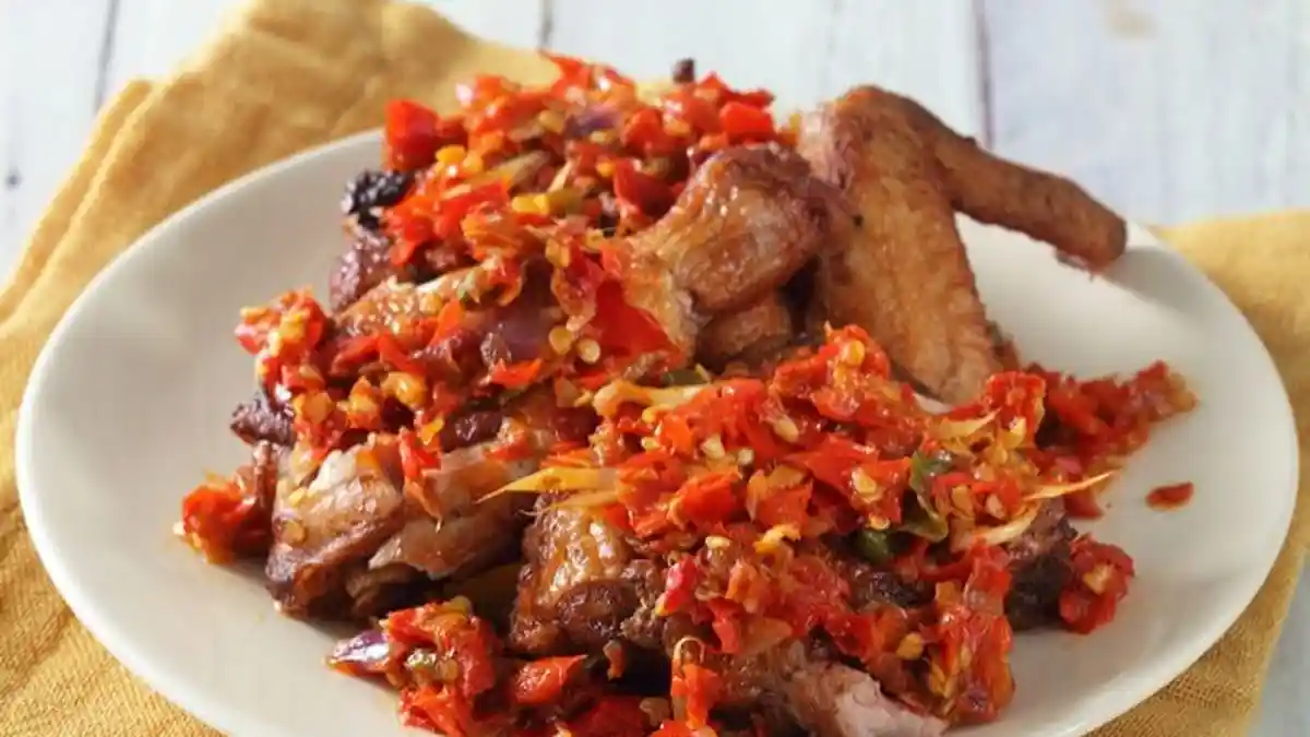 Resep Ayam Penyet Sambal Serai, Bahan dan Cara Buat Ayam Penyet Sambal Serai