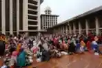 Buka Puasa di Mesjid Istiqlal 