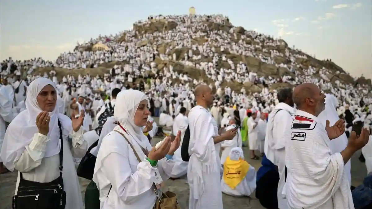 Kementerian Haji dan Umrah Sebagai Jalan Tengah?