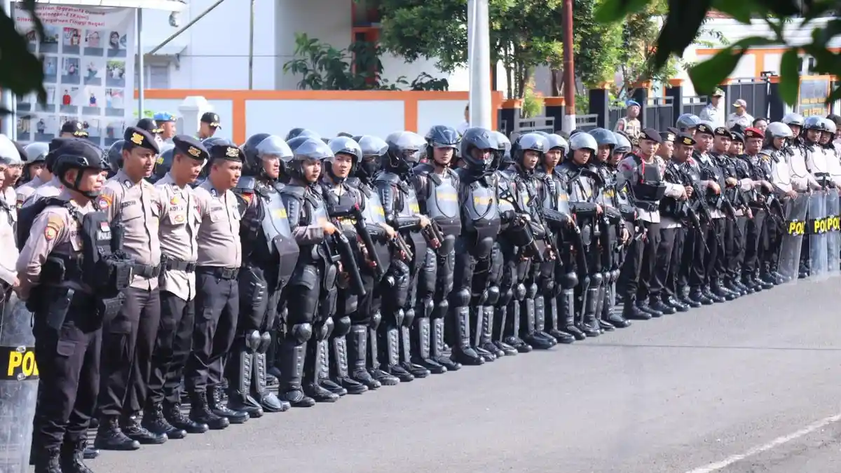 412 Personel Disiagakan Jelang Audiensi di Gedung DPRD Pekalongan