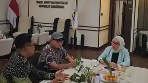 uda90ua90ua90d90aajpgggg.jpg
