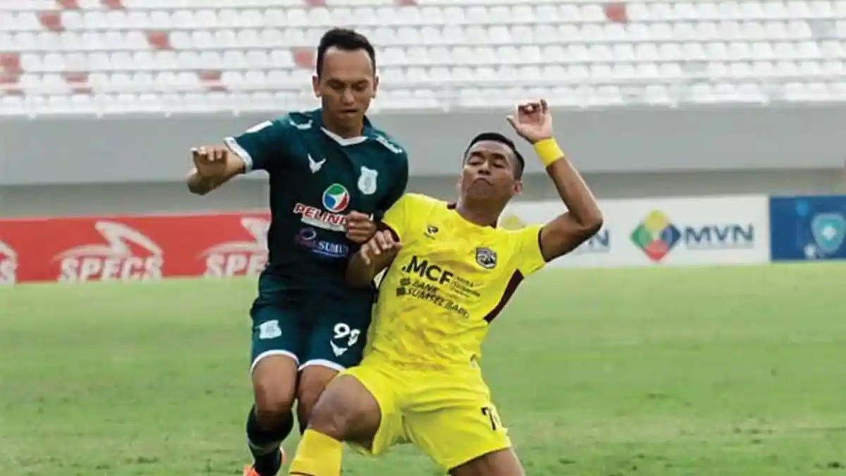 Hasil PSMS Medan vs Babel United, Tendangan Keras Nanang Asripin Diblok Bima Sakti