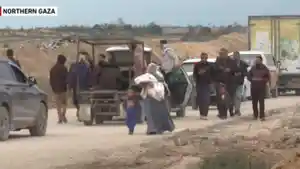Warga-Palestina-dan-truk-bantuan-di-Gaza-Utara-pada-9-Februari-2025.jpg