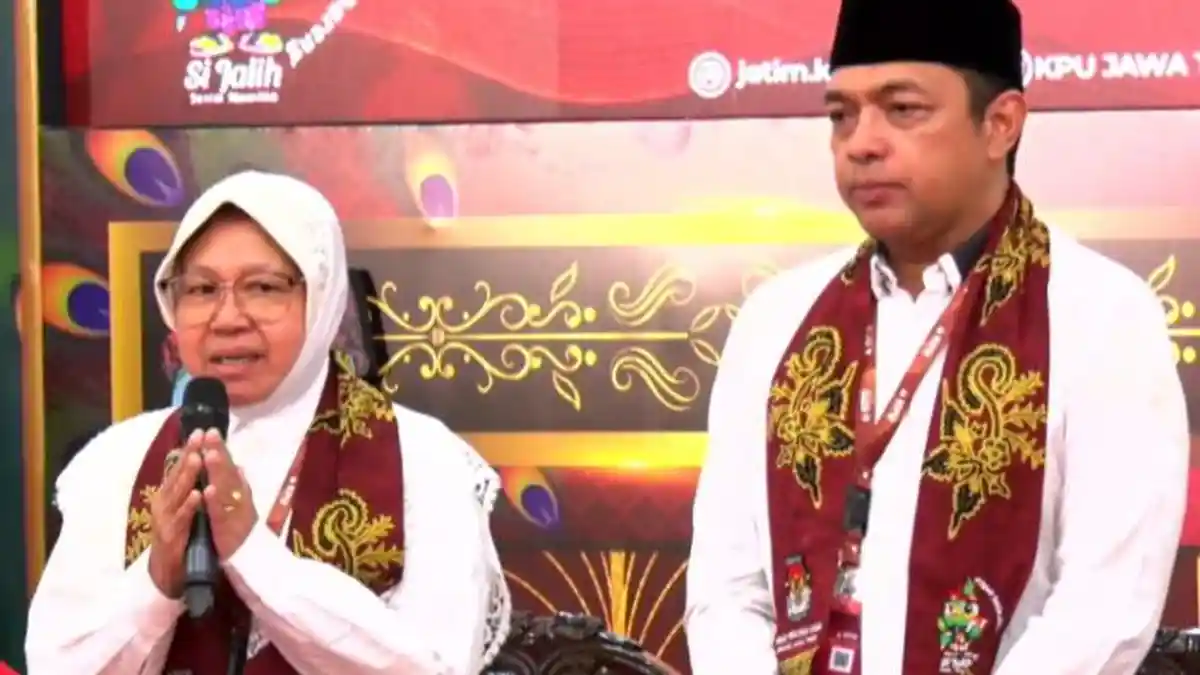 Resmi Daftar Pilkada Jawa Timur, Risma: Amanah Ini Cukup Berat