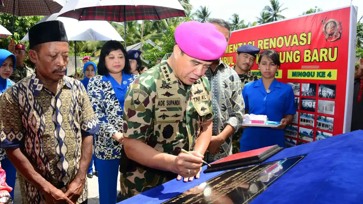 Kasal Resmikan Gedung SD Maritim di Lampung