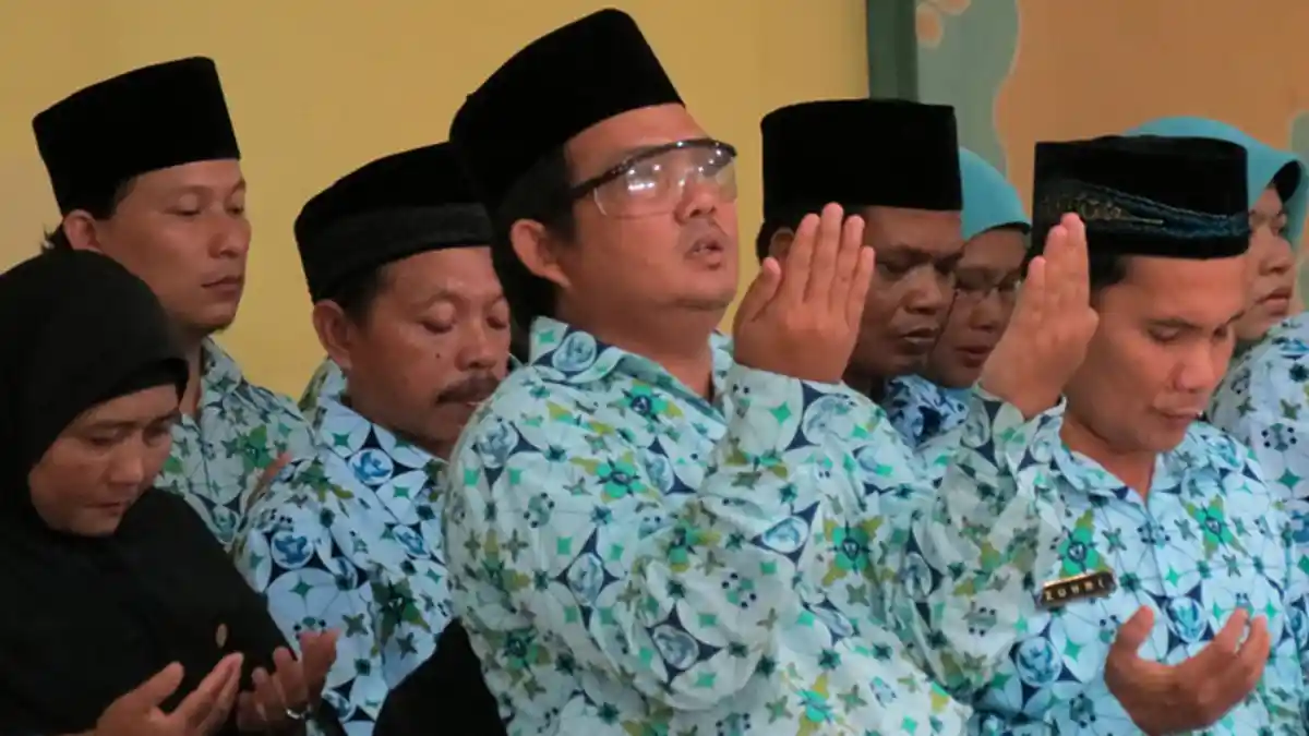 13 PNS Dan 2 Tenaga Lepas Bolos, Sanksinya Penundaan Kenaikan Gaji