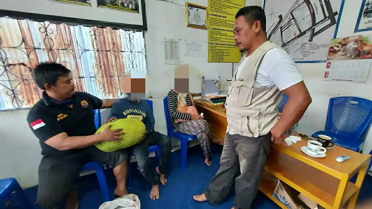 Curi Buah Nangka, Pasangan Suami Istri di Samarinda jadi Amukan Massa