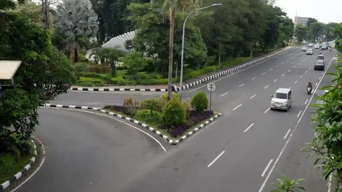 Cuaca Surabaya Hari Ini Selasa 12 Mei 2026: Pagi Teduh, Siang Terik hingga 35 Derajat