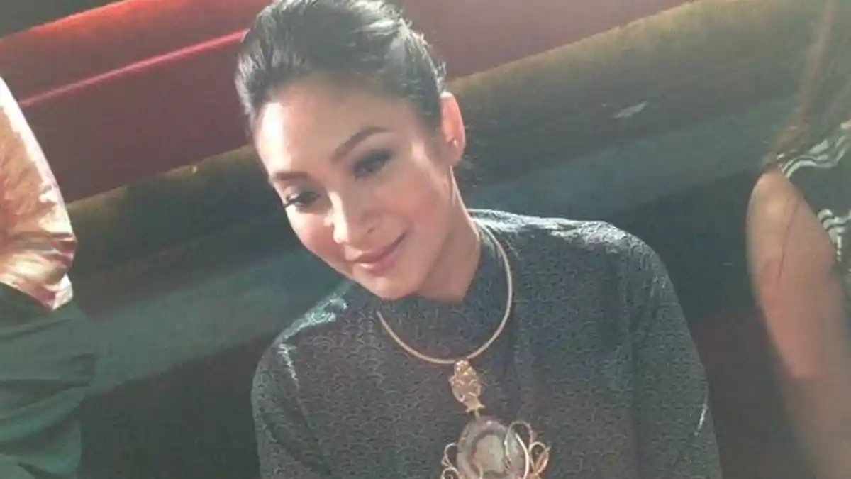 Perhiasan Jimat Nusantara karya Happy Salma dan Dewa Sri Luce Rusna