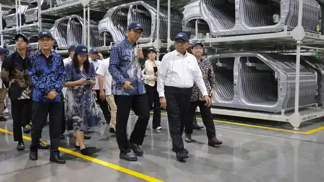 Sambut Pasar Kendaraan Listrik, Kemnaker Siapkan SDM untuk Sektor Green Jobs