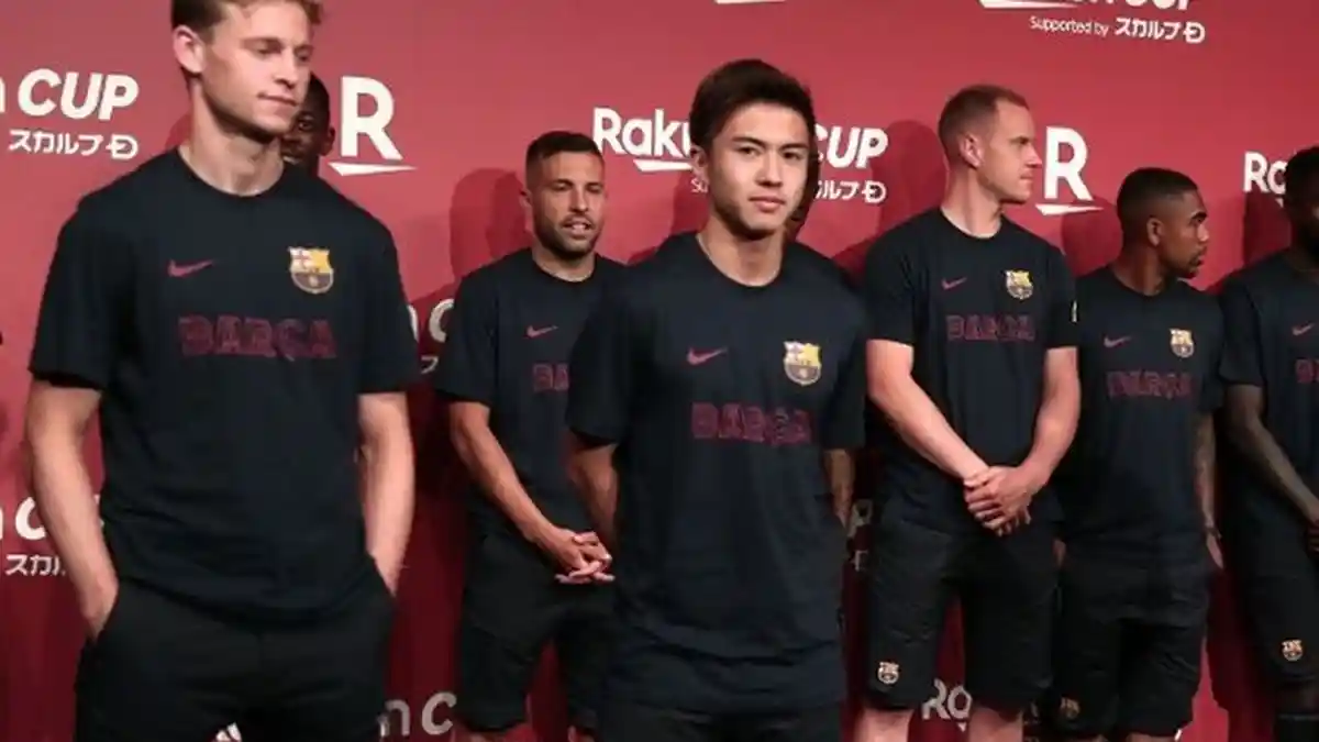 Pemain Barcelona asal Jepang Positif Covid-19, Kini Jalani Isolasi di Saint Joan Despi