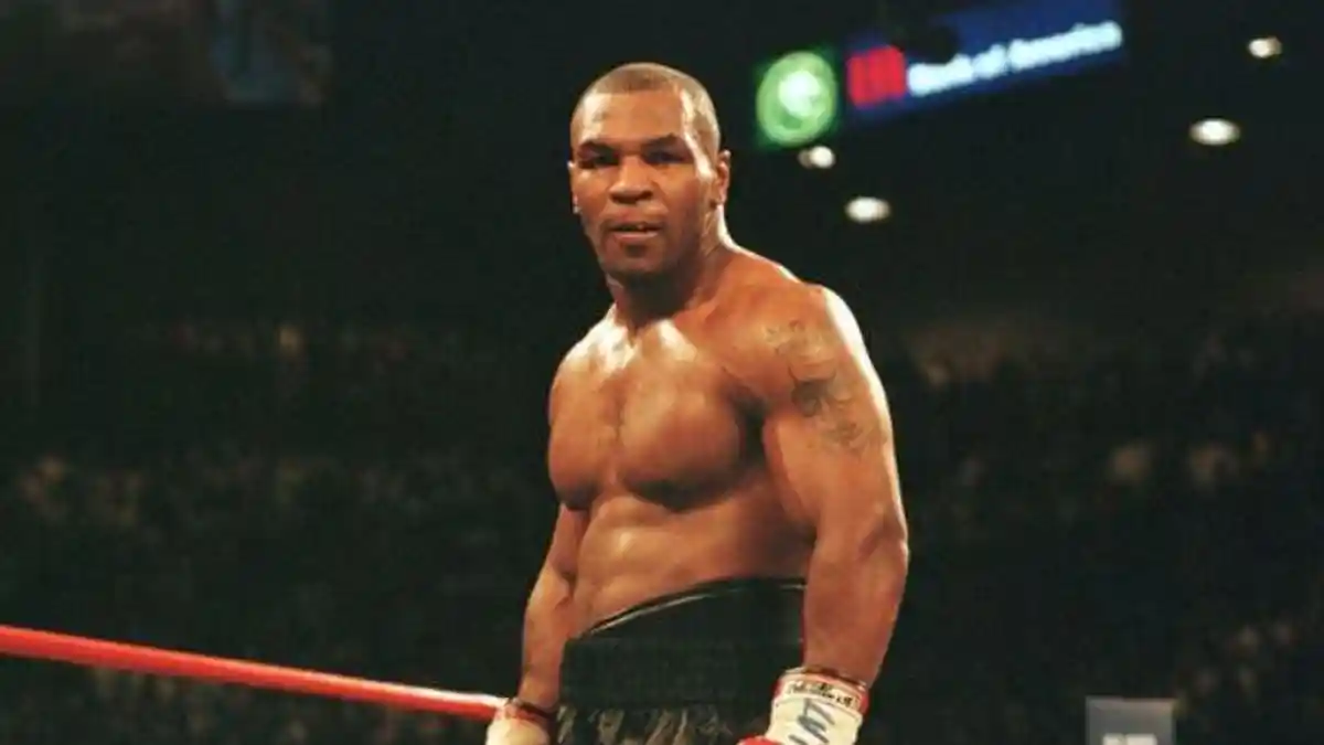 Hingga Pensiun dari Dunia Tinju, Mike Tyson Tidak Pernah Tahu Siapa Ayahnya