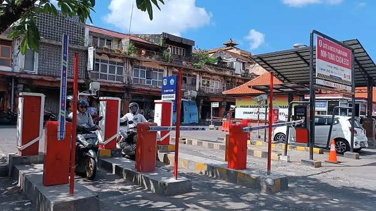 Parkir Tapping Belum Maksimal, Perumda Pasar Kembali Gencarkan Sosialisasi di Pasar Badung