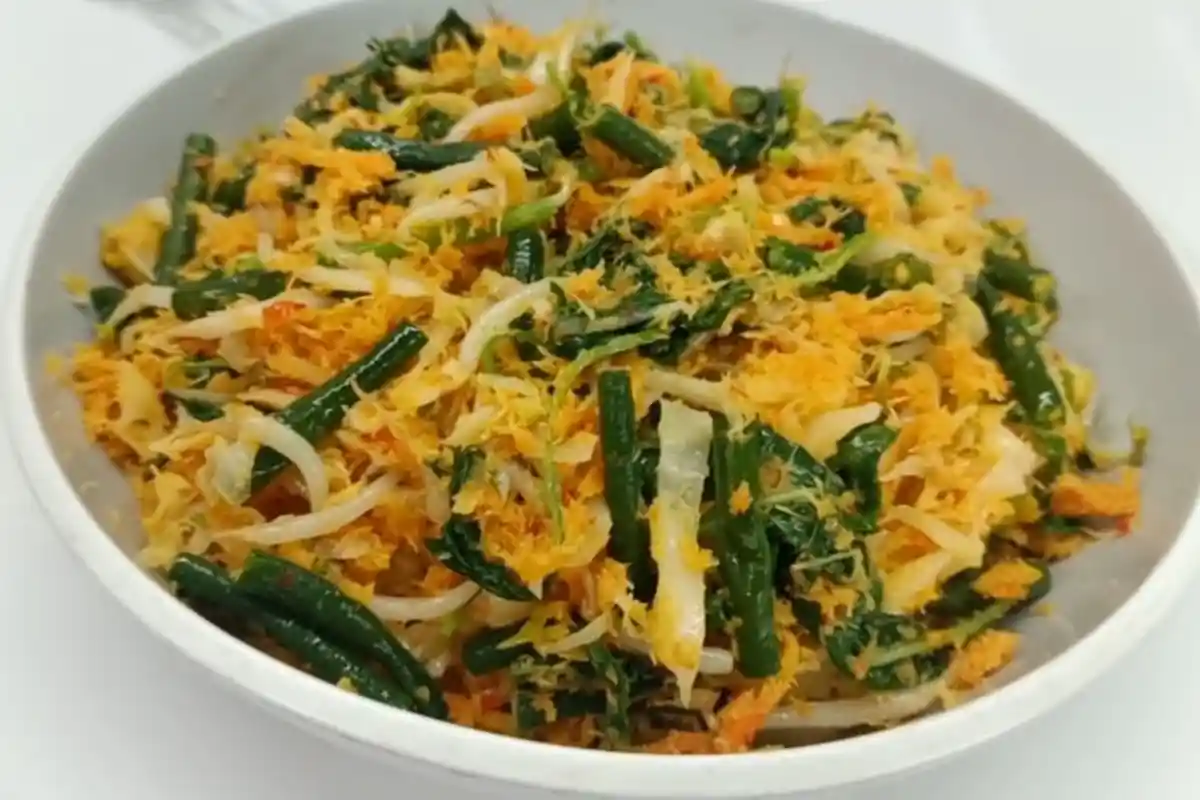 Resep Urap Sayur Bumbu Kelapa, Ide Menu Makan Siang Hari Ini Selain Daging