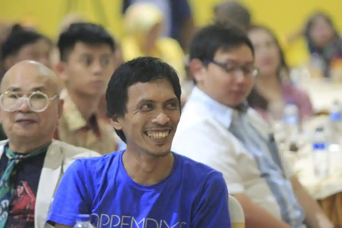 Rere Art2Tonic: Visi Pendidikan NH-Aziz Keren