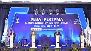 Debat-perdana-Calon-Ketua-Umum-BPP-HIPMI.jpg