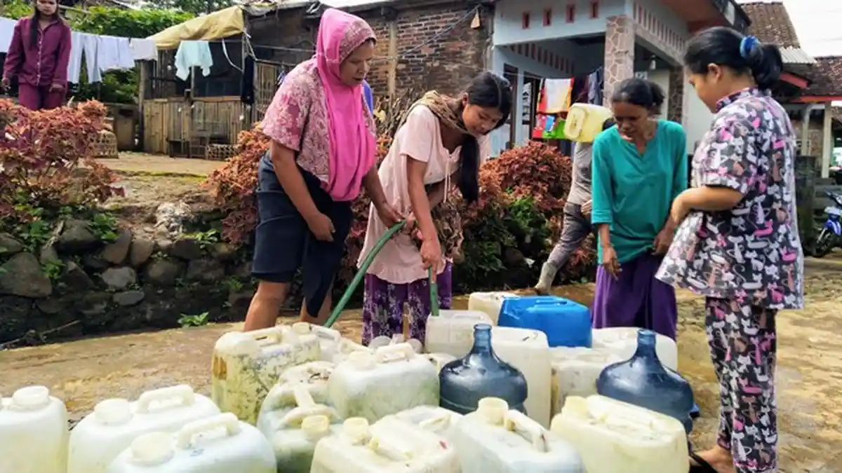 Hotline Semarang : Bagaimana Cara Ajukan Permohonan Bantuan Droping Air Bersih ke Pemprov Jateng?