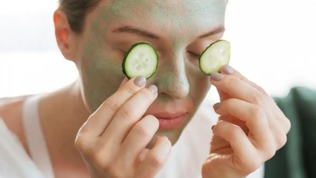 Tips Skincare Untuk Usia 30-an dari Dokter Kulit, Jangan Lewatkan Sunscreen
