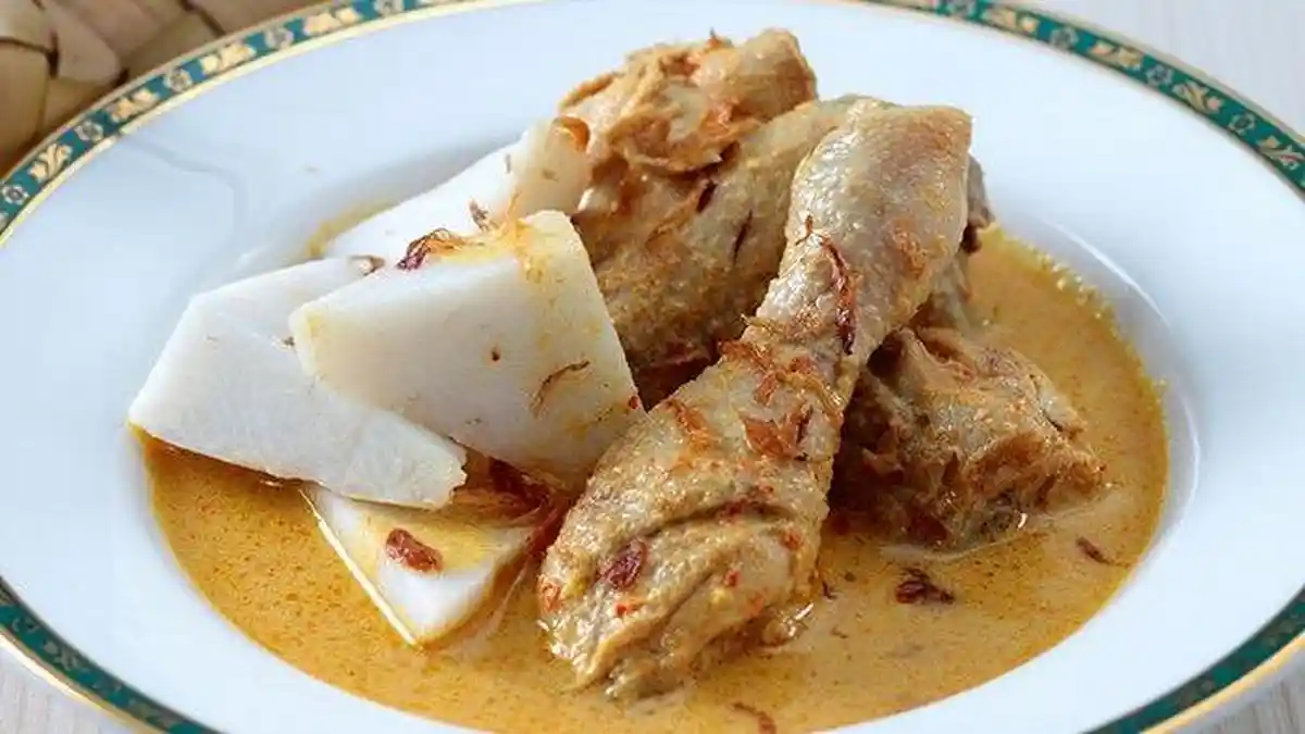 Cara Bikin Opor Ayam Super Gurih Khas Lebaran