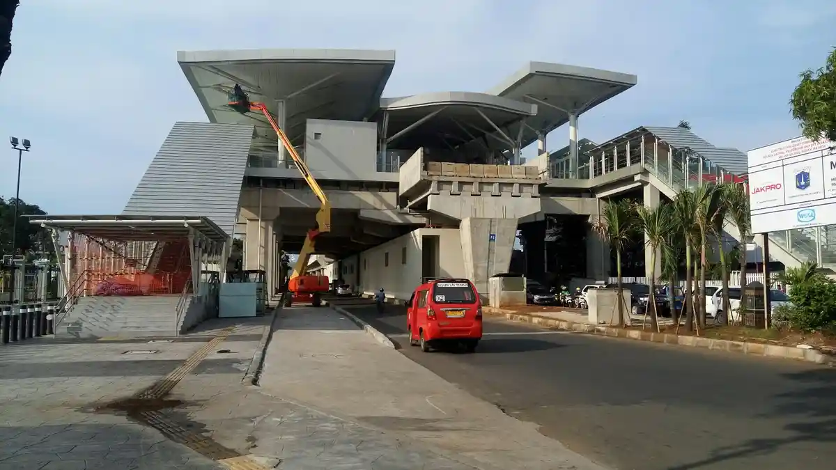 Skybridge Stasiun LRT Velodrome ke Halte Pemuda Rawamangun akan Miliki Desain yang Estetika