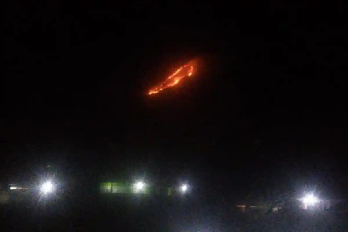 Alasan Petugas Padamkan Api Gunung Panderman pada Senin Pagi karena Cuaca Buruk