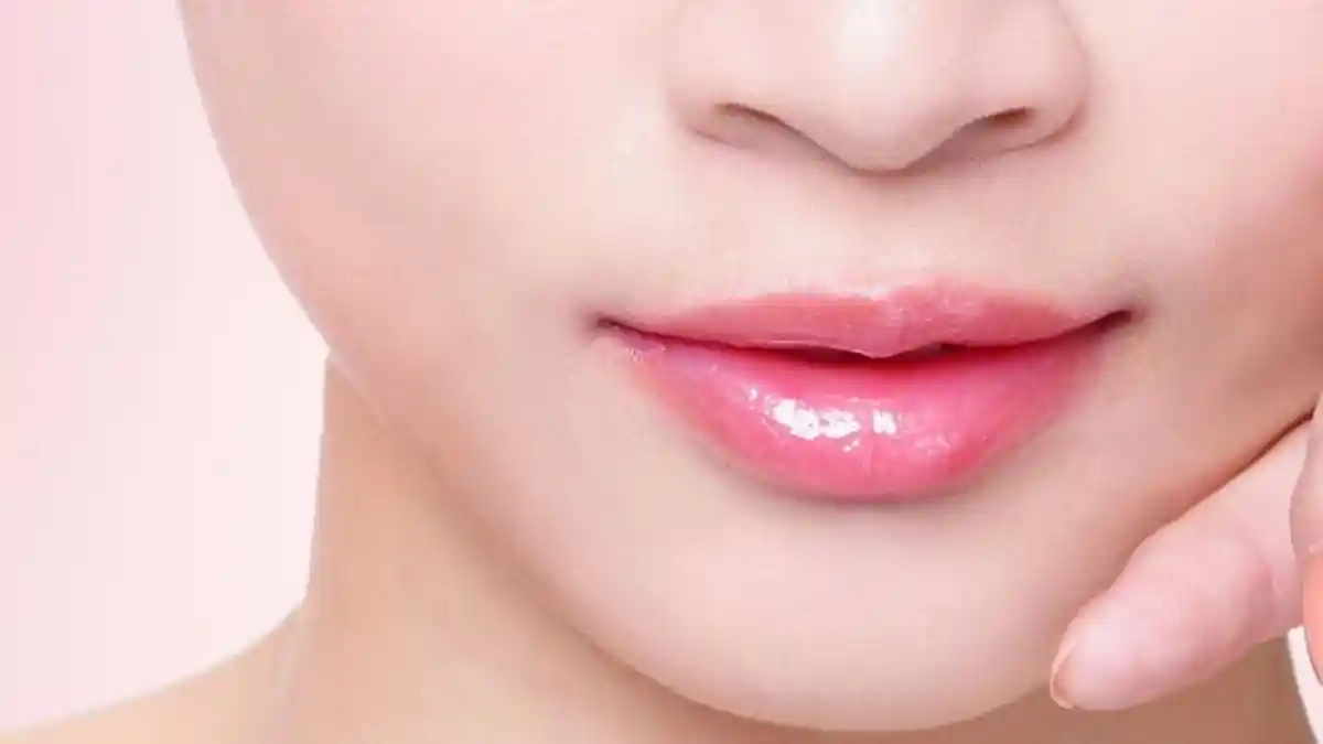 Ini 7 Cara Mudah Membuat Bibir Merah Alami, Ternyata Cuma Pakai Bahan Sederhana ini