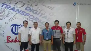 jajaran-jne-berkunjung-ke-tribun-manado.jpg