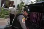 Pengamanan dan Sterilisasi Gereja Katedral Manado