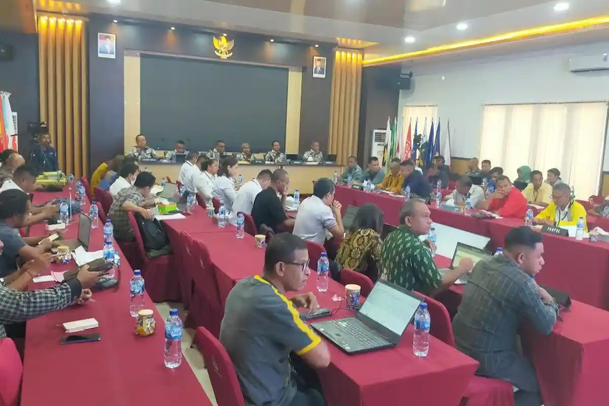 Pemilu 2024, Paul Liyanto Unggul Jauh Stevi Harman di Pleno Tingkat Provinsi NTT