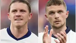 Pemain-Chelsea-Conor-Gallagher-dan-pemain-Newcastle-United-Kieran-Trippier.jpg