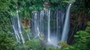 ilustrasi-Air-Terjun-Tumpak-Sewu-lumajang-ilustrasi-tempat-wisata-di-jawa-timur.jpg