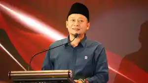 Ketua-KPU-Jawa-Tengah-Handi-Tri-Ujiono-15-des.jpg