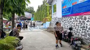Sekolah-aergrth.jpg