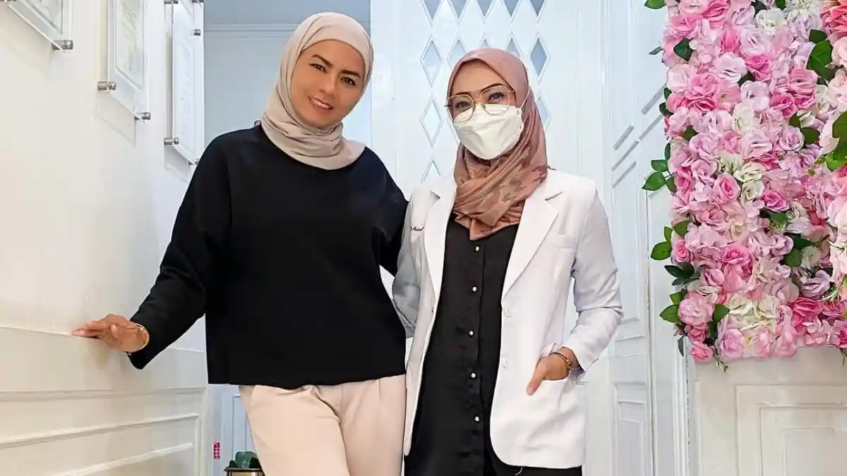 Gandeng Selebriti Rani Fadly, Klinik Ini Hadirkan Lip Cream Anti Bibir ...