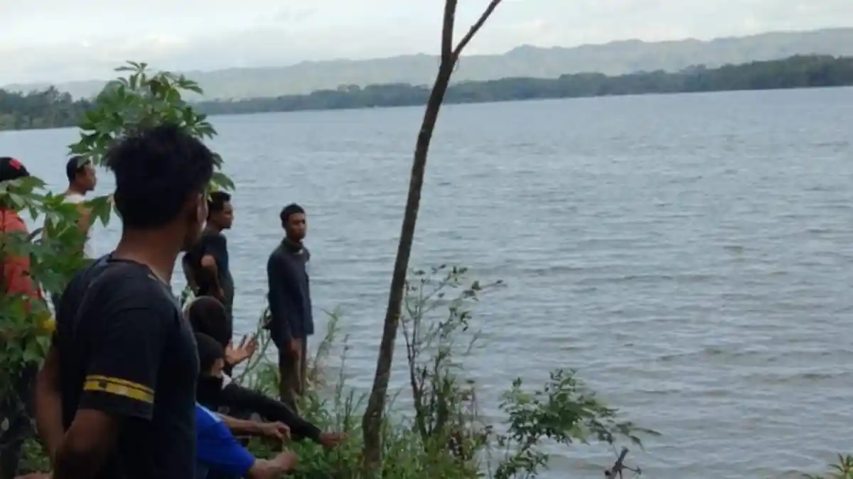 Dua Orang Dilaporkan Tenggelam di Bendungan Karangkates Malang dan Belum Ditemukan