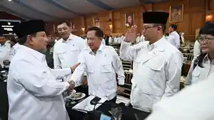 tito-Karnavian-menghadiri-Rapat-Kerja-Pemerintah-yang-dipimpin-Presiden-Prabowo-Subianto.jpg