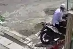 Modus Maling Motor di Masjid Tambak Segaran Surabaya, Sempat Wudhu Ujungnya Gasak Motor
