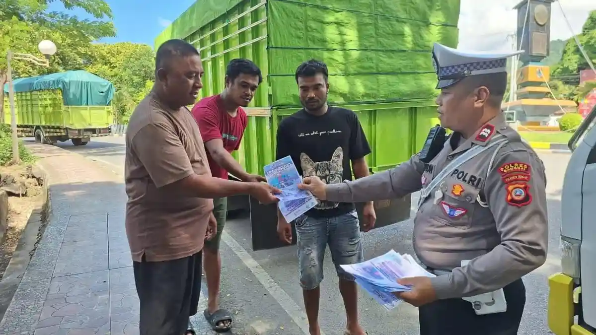 Satlantas Polres Banggai Sosialisasi Overload ke Sopir Truk