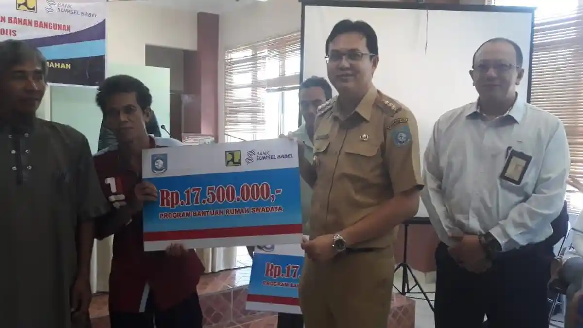Bantu Renovasi Rumah, Warga Apresiasi Pemda Bangka Barat