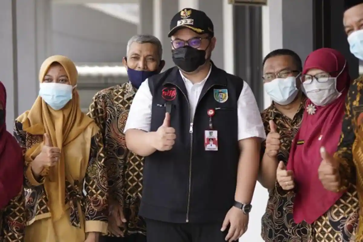 Hari Guru Nasional, Bupati Kediri Percepat Pemberian Insentif kepada GTT dan PTT