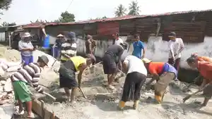 PERBAIKAN-JALAN-Warga-Seputih-Jaya-Kabupaten-Lampung.jpg