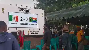 euforia-bola-dunia-di-nabire.jpg