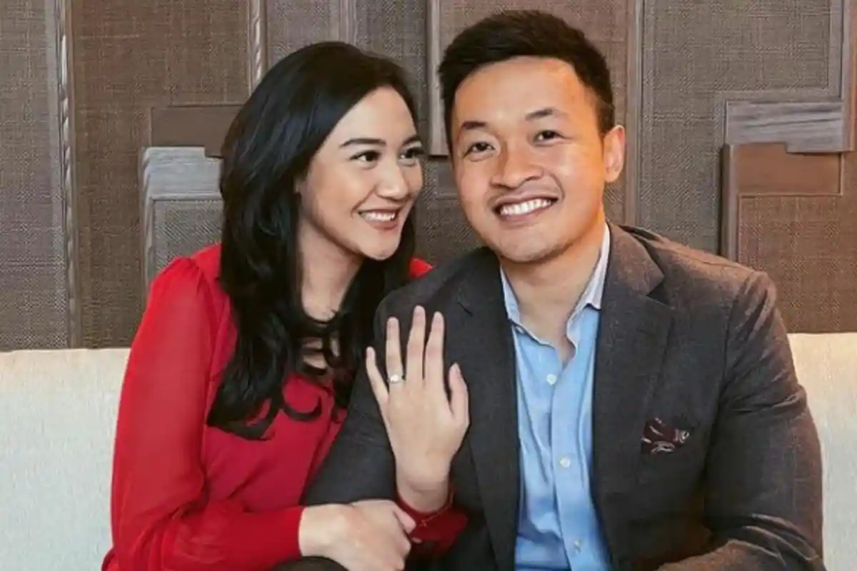 Putri Tanjung Dilamar Sang Kekasih, Unggahannya Jadi Sorotan