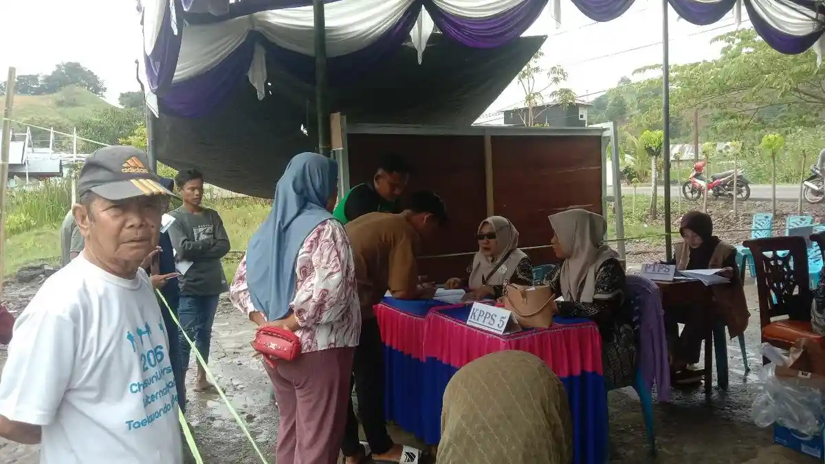 Warga Gorontalo Utara Antusias Mencoblos saat PSU Pilkada Gorut