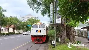 Momen-uji-coba-perlintasan-kereta-api-rute-Solo-Wonogiri-2.jpg