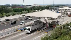 arus-pemudik-tol-japek.jpg