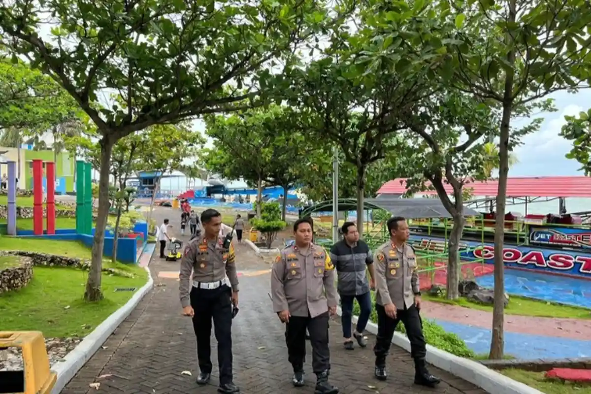 Pastikan Libur Natal dan Tahun Baru Aman, Kapolres Lamongan Sidak ke WBL, Ada yang Digaris Polisi